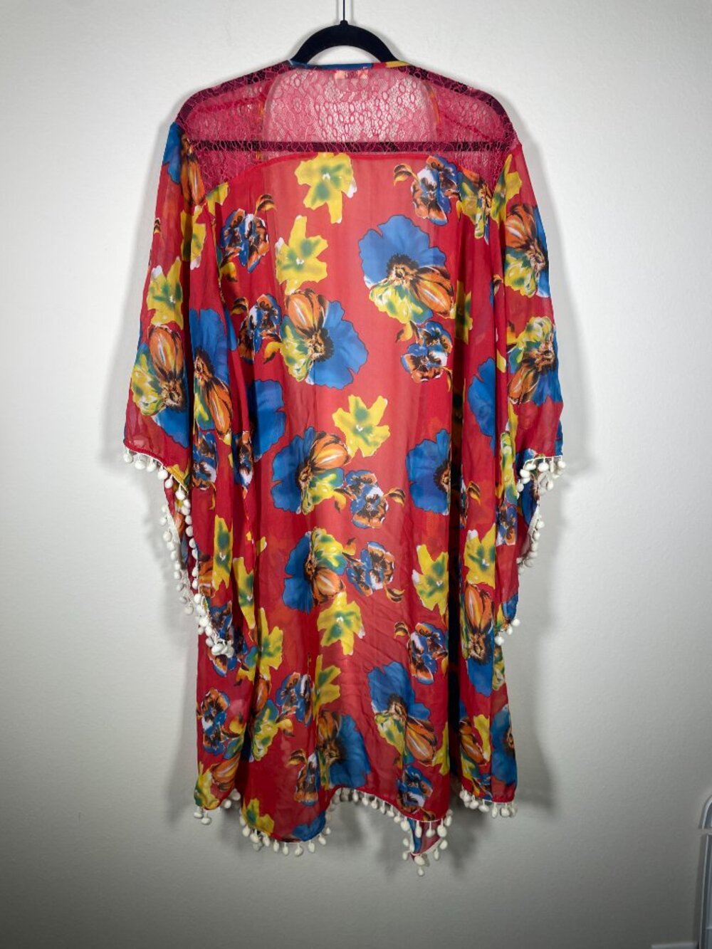 Kori Size 2XL Cardigan Kimono Red Floral Beach Cover-up Lace Pom Pom Women’s! - Picture 5 of 6
